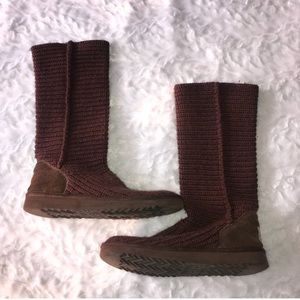 Brown knit ugg boots